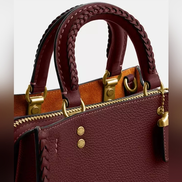 🎀Authentic Coach Rogue 20 With Braid. Pebble Leather Brass /Wine🌺 - Picture 6 of 16